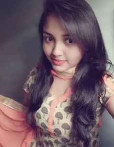 রোমান্টিক দুষ্ট মেয়েদের পিক